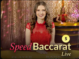 吓人！凯帕出击拉拽多库犯规，裁判吹停比赛给了凯帕一张黄牌